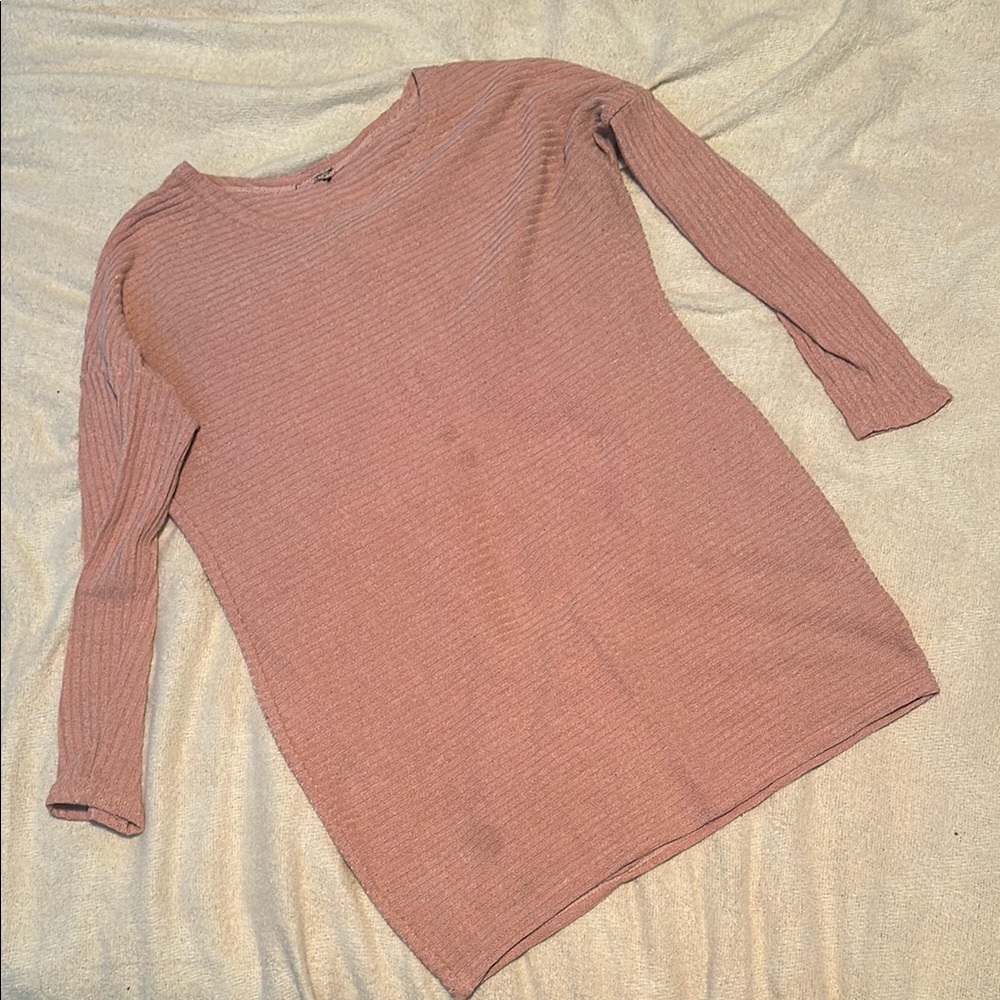 Women's Ribbed Pink Sweater